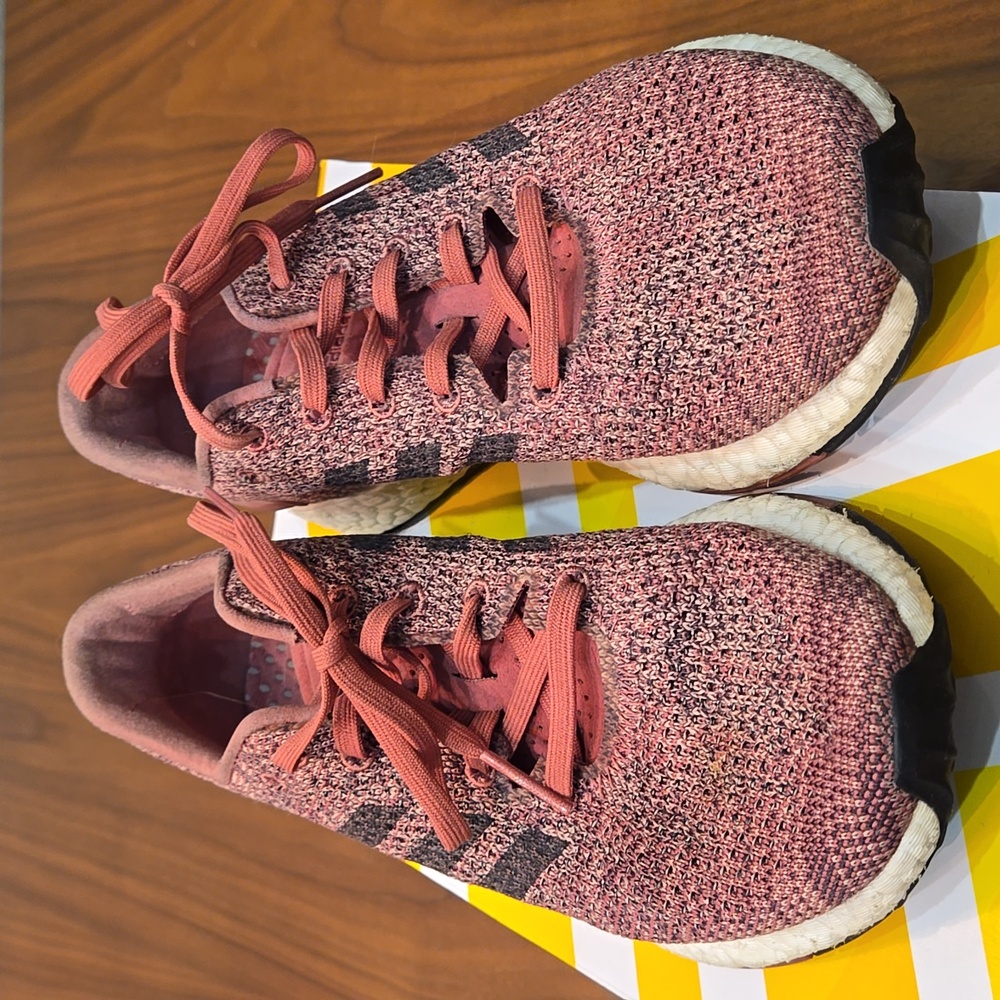 Adidas PureBoost - Picture 4 of 5